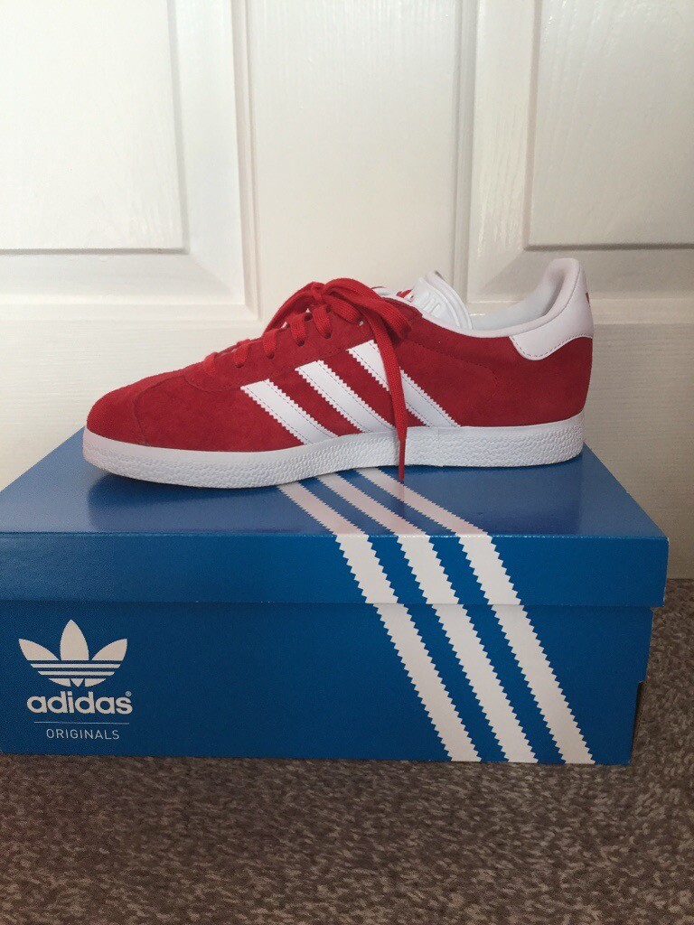 ladies red adidas trainers